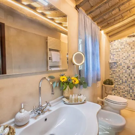 Relais Ortaglia Alloggio per agriturismo *